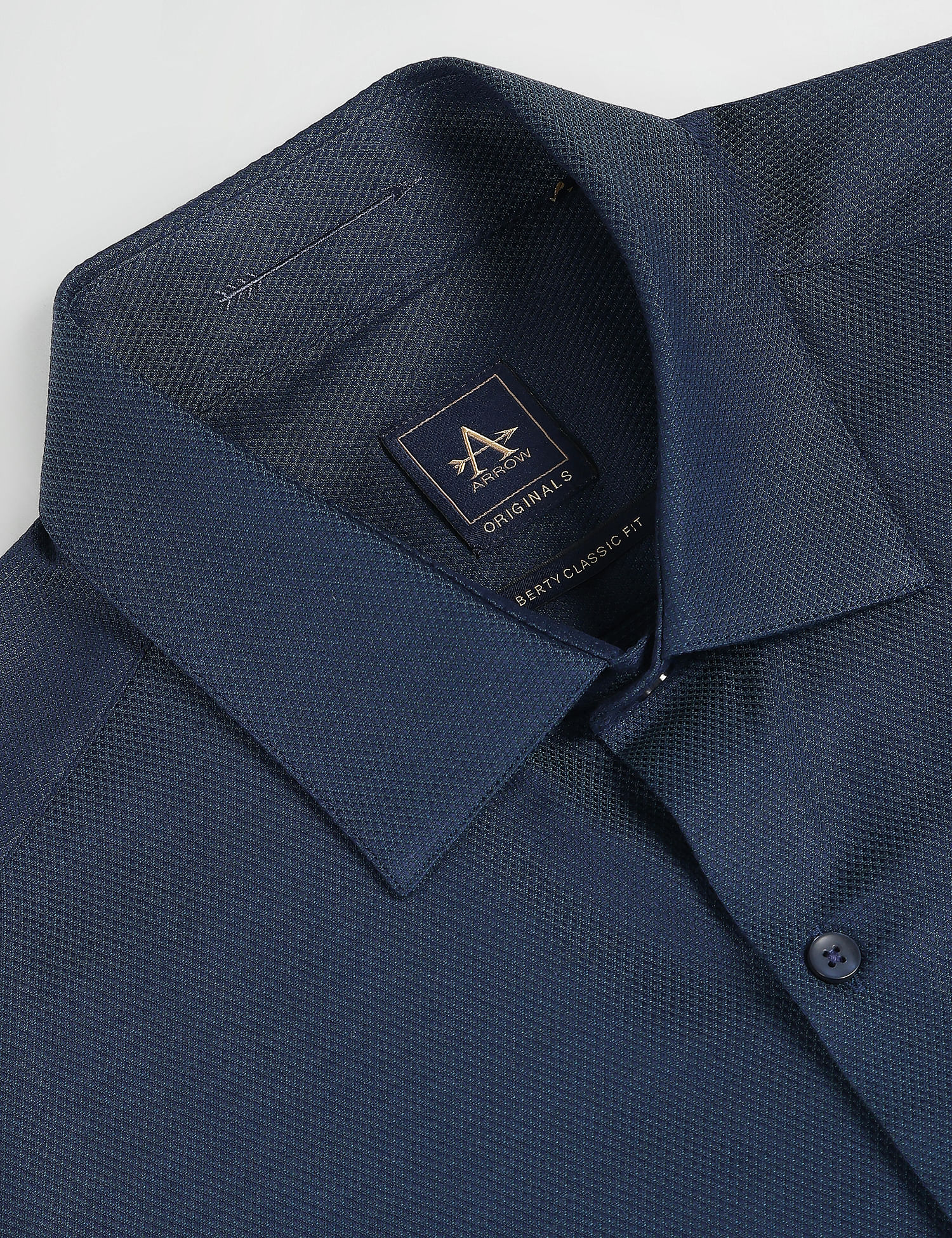 Arrow Patterned Weave Classic Fit Shirt