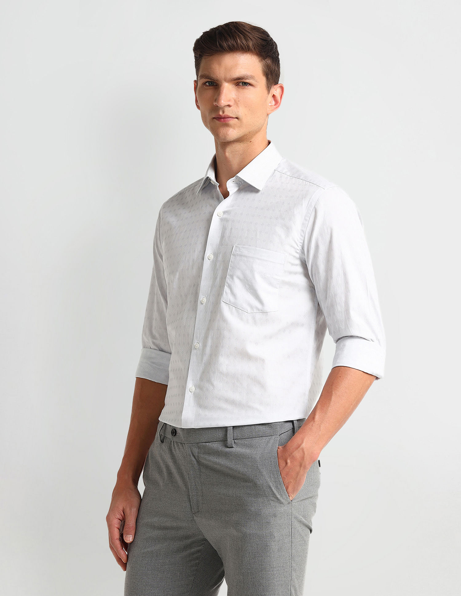 Arrow Manhattan Slim Fit Dobby All-Over Shirt
