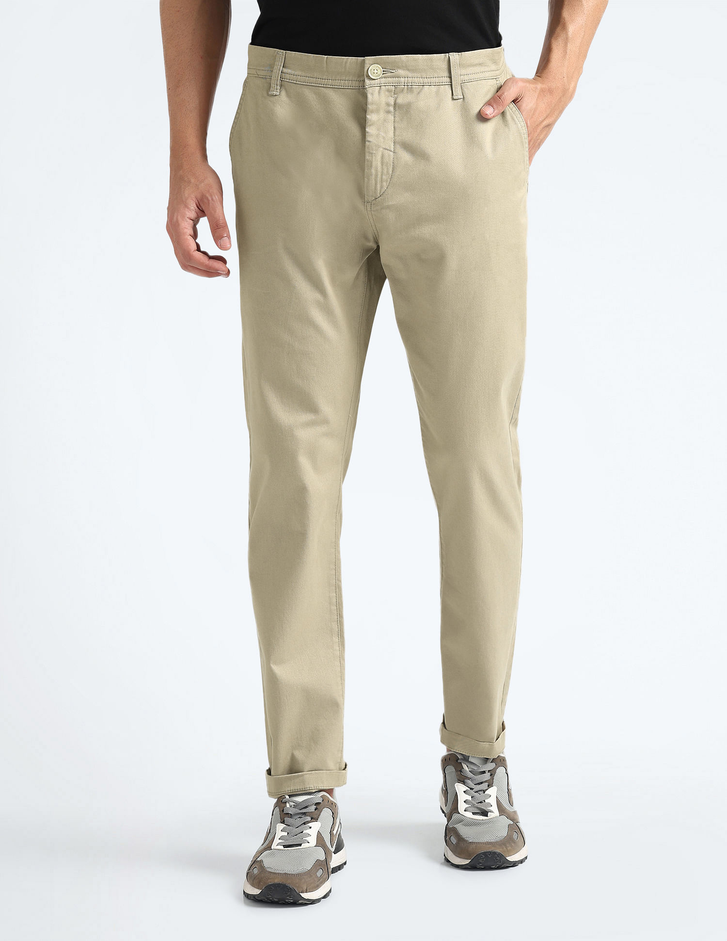 Flying Machine Slash Slim Tapered Fit Solid Chinos