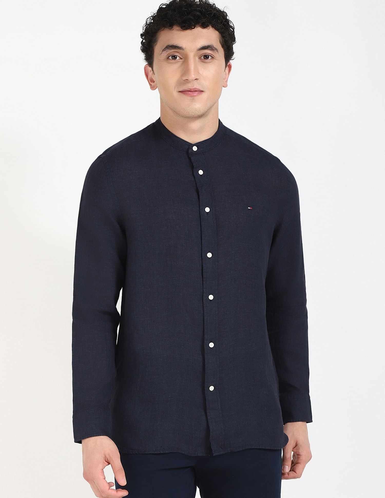 Tommy Hilfiger Solid Regular-Fit Linen Shirt