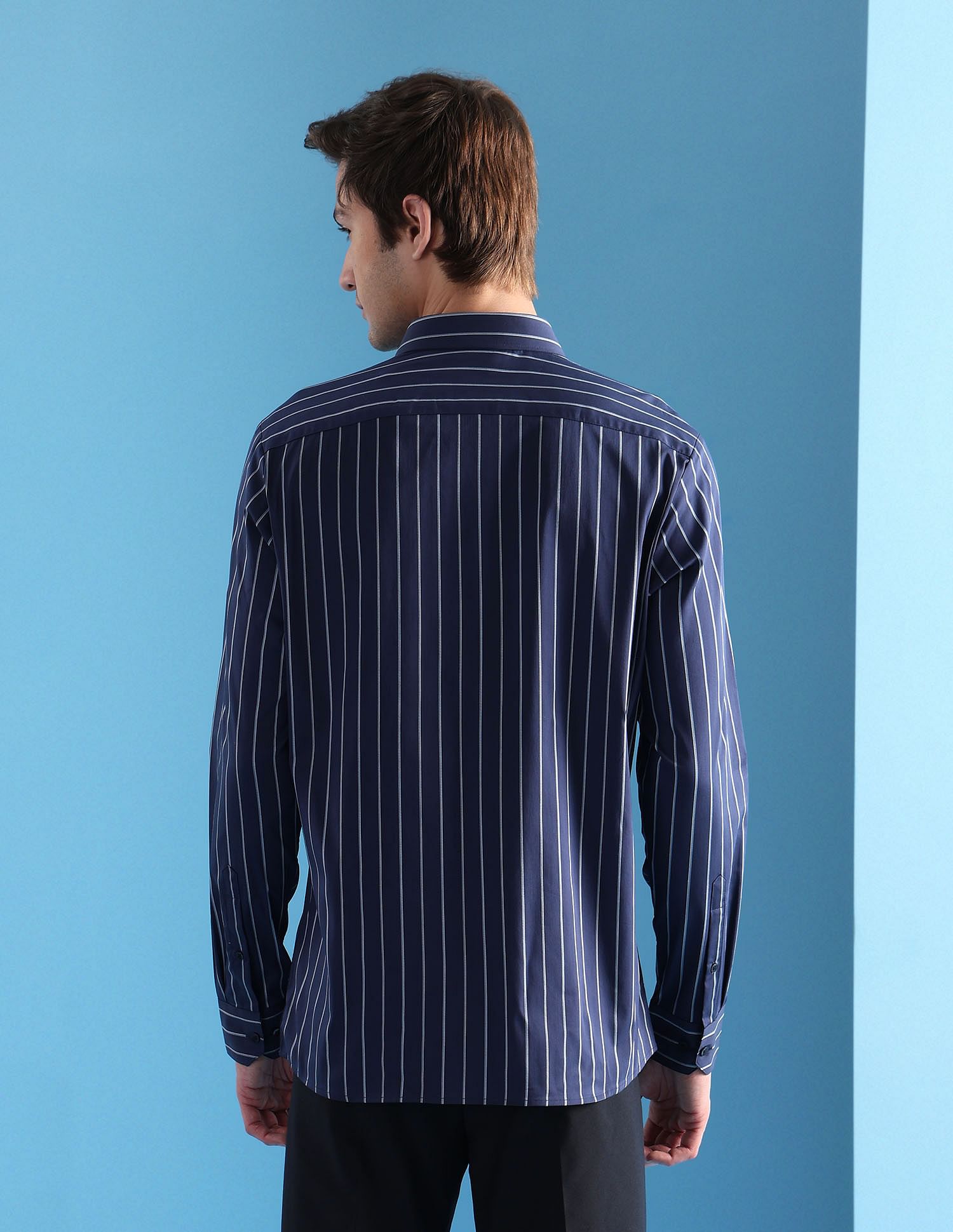 Arrow Vertical Striped Liberty Classic Fit Velocity Shirt