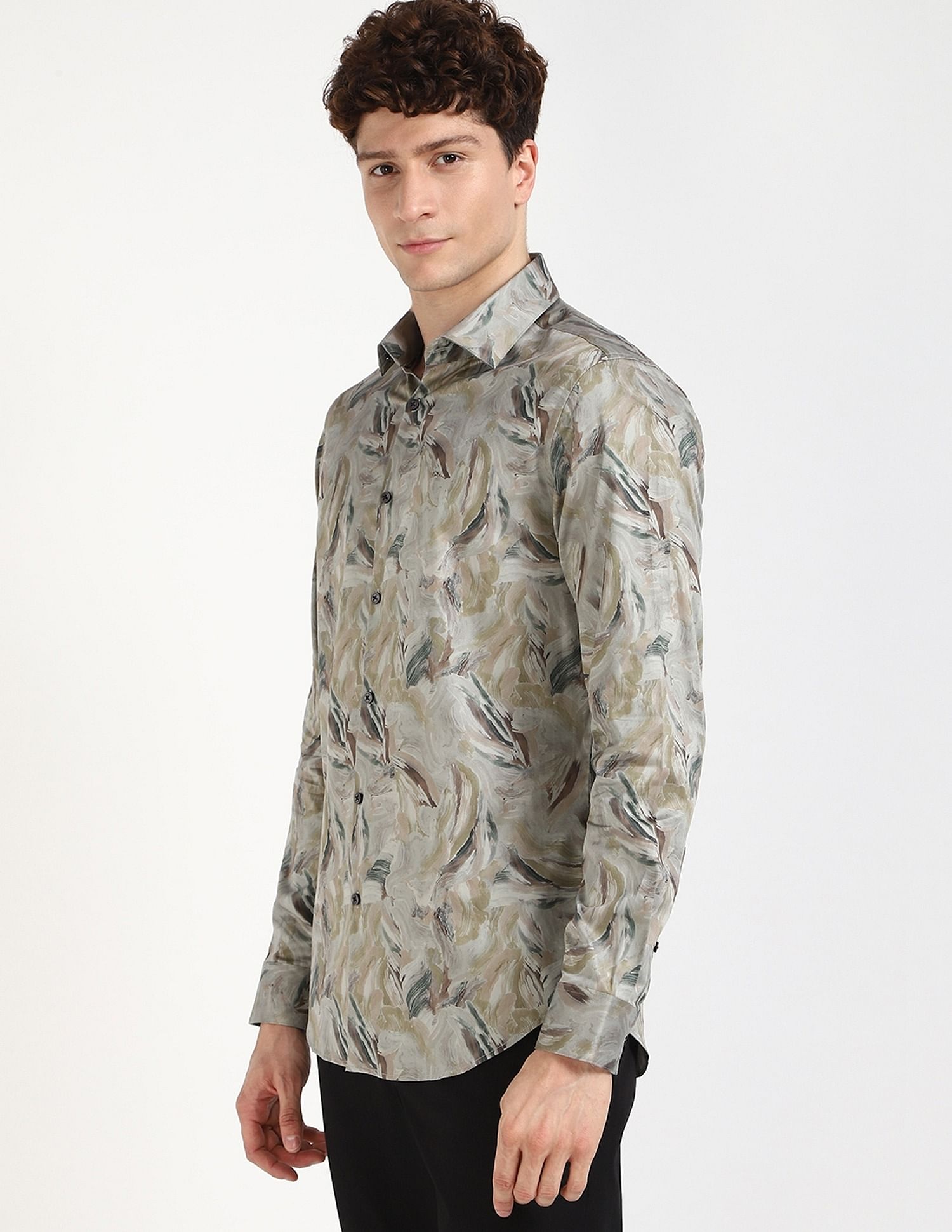 Calvin Klein Jeans Printed Slim-Fit Poplin Woven Shirt