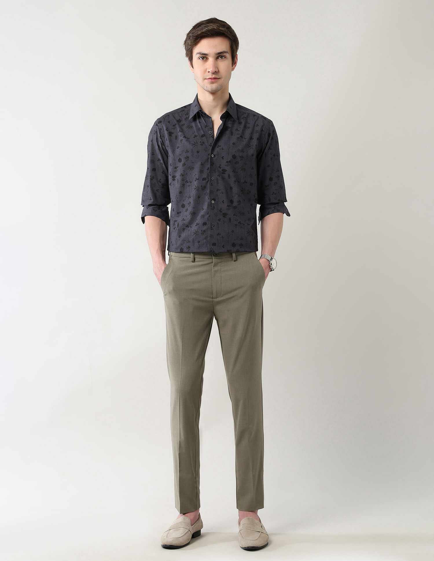 Arrow Newyork Floral Printed Manhattan Slim Fit Shirt