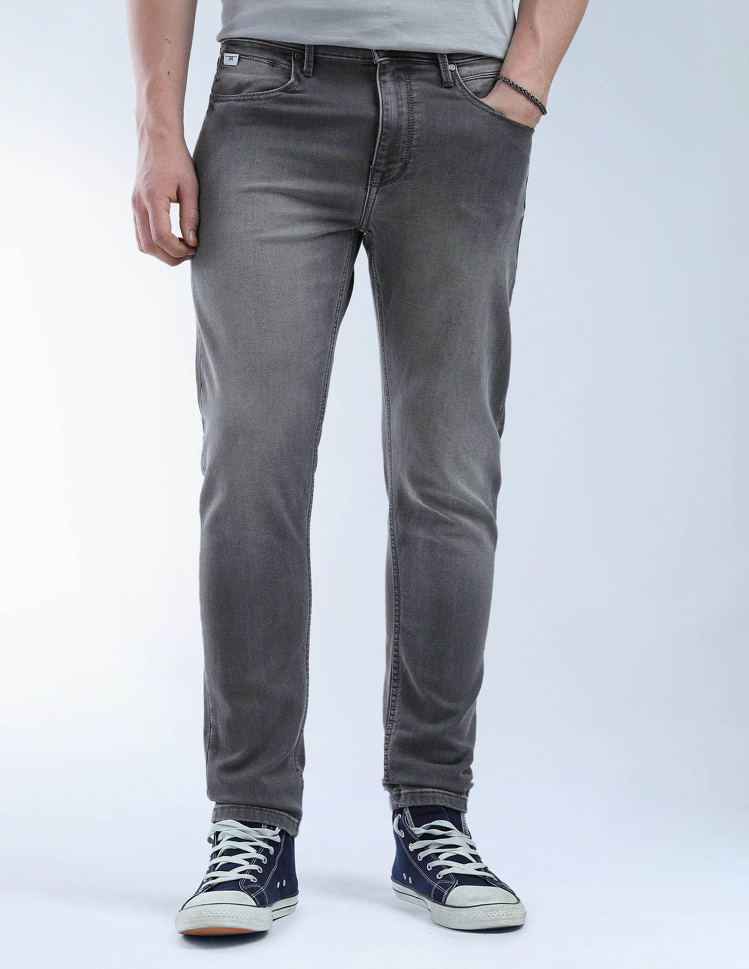 Flying Machine Mid Rise Slash Slim Tapered Fit Jeans
