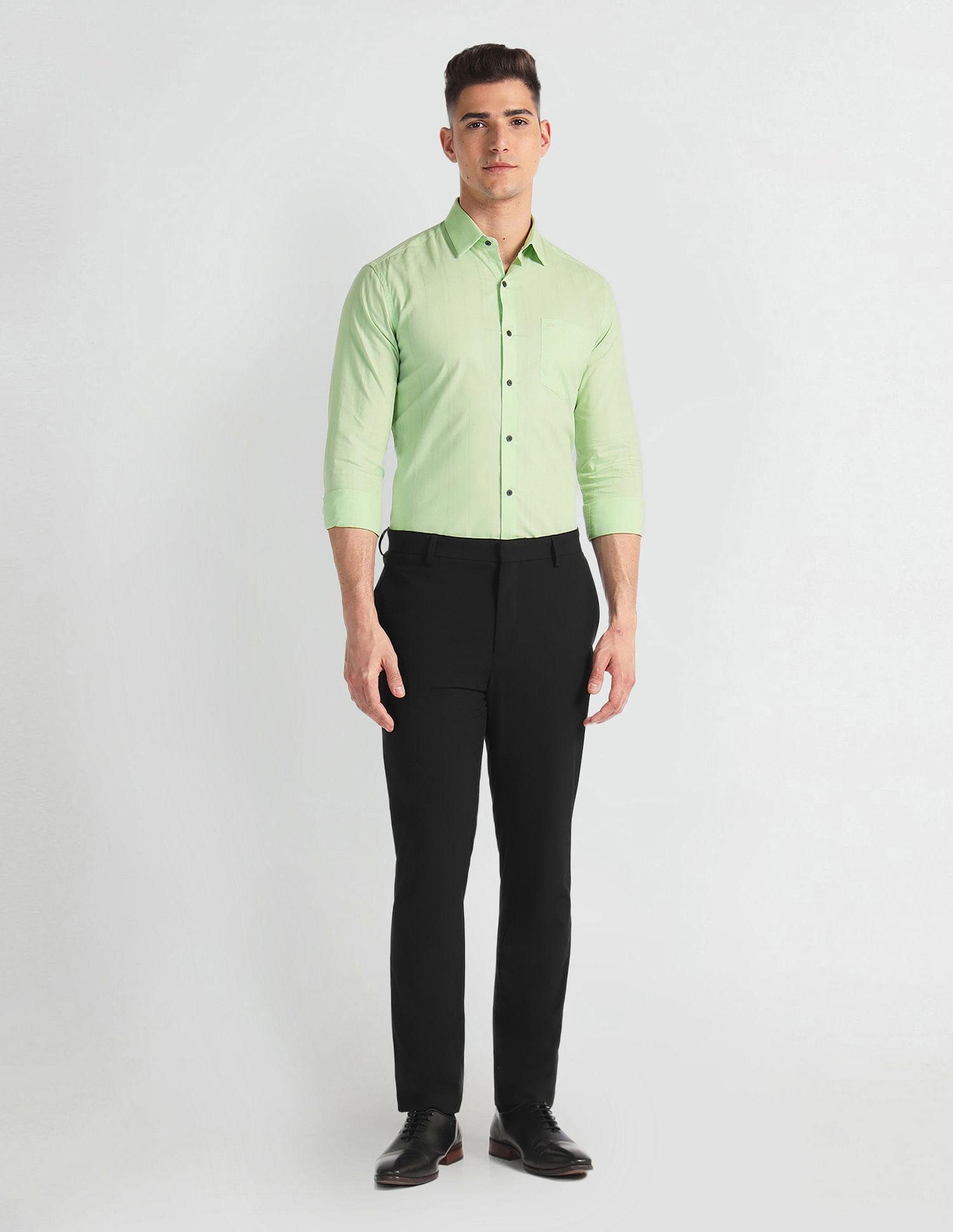 Arrow Manhattan Slim Fit Striped Shirt