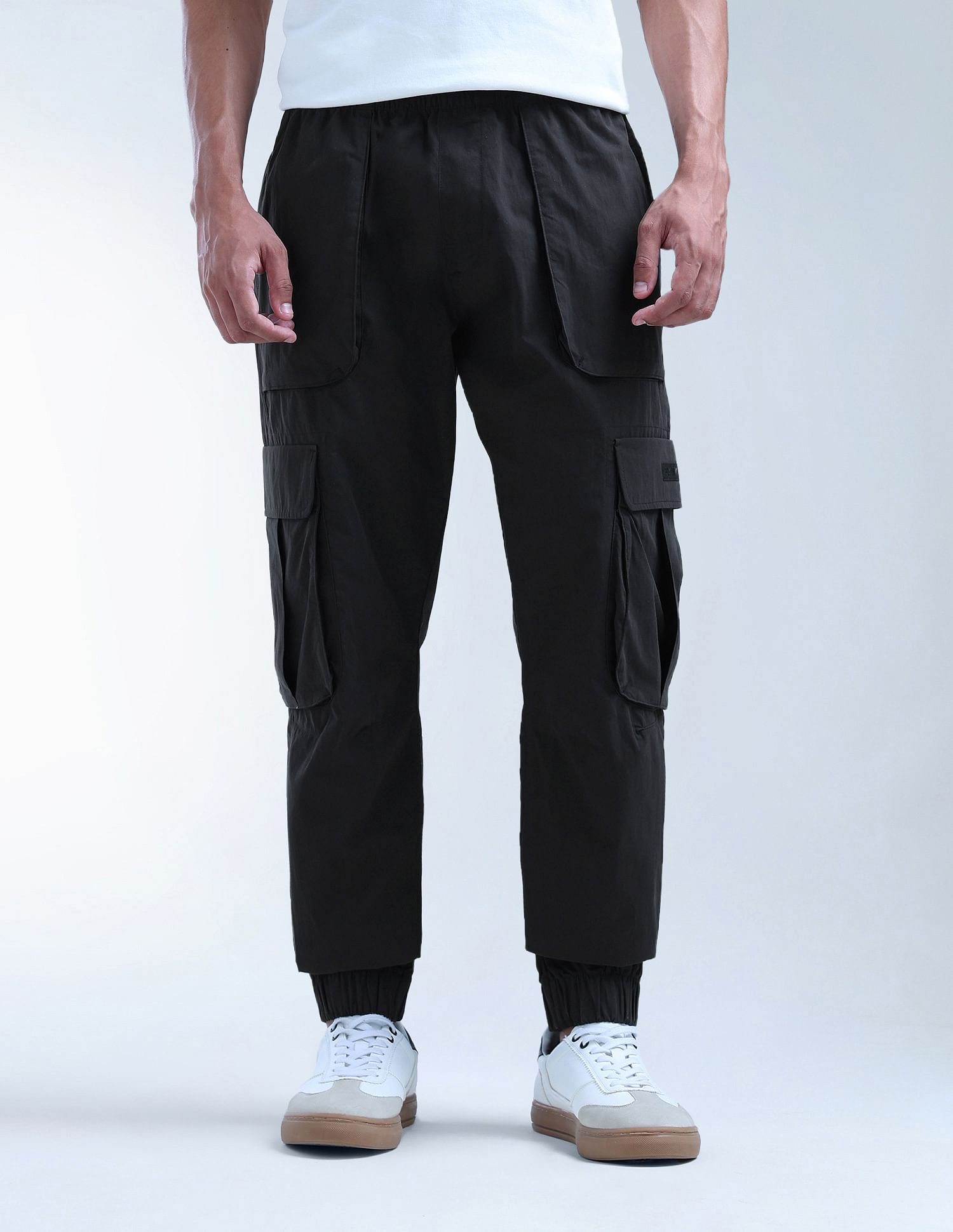 Flying Machine Mid Rise Relaxed Fit Trousers