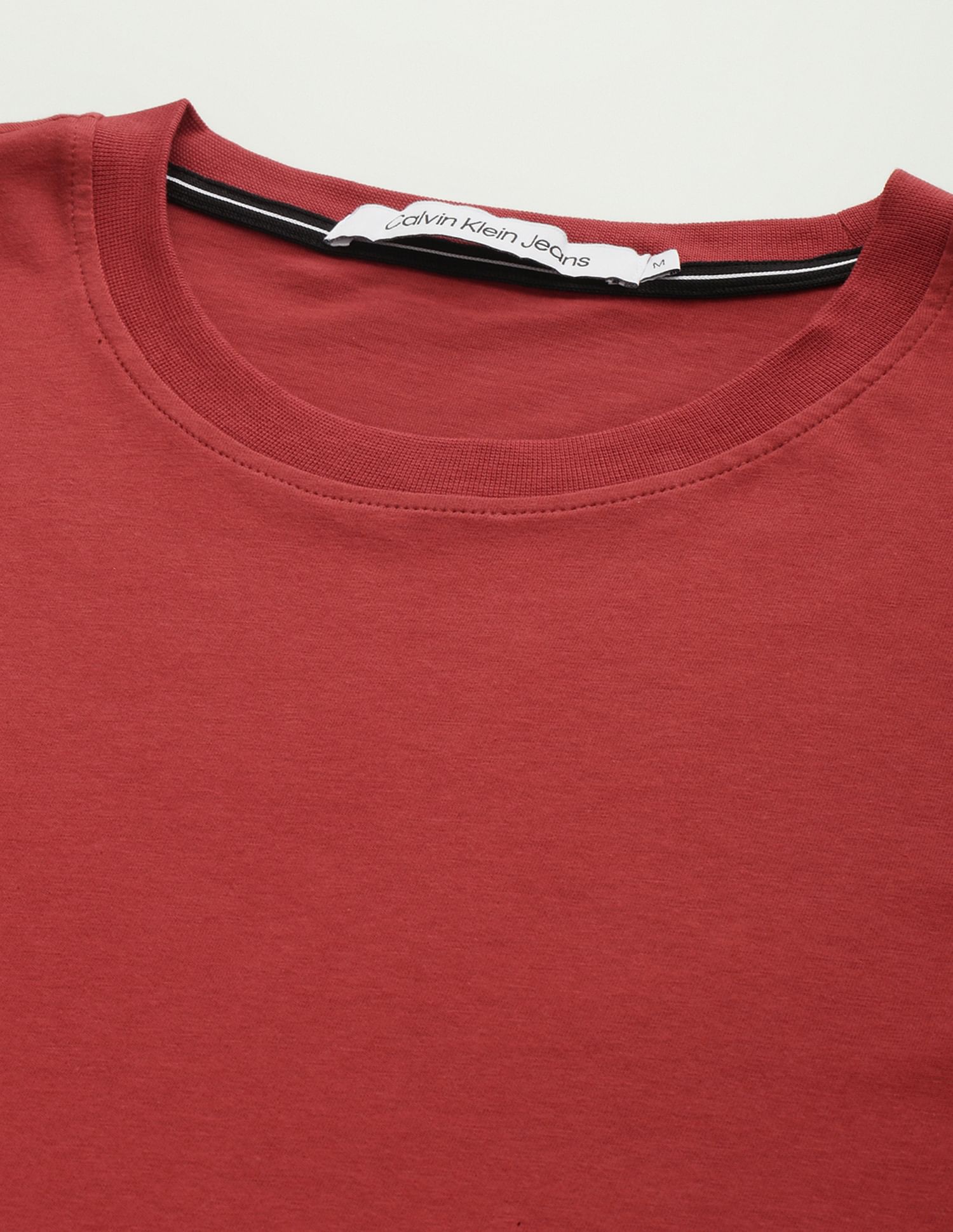 Calvin Klein Curved Hem Badge Logo T-Shirt