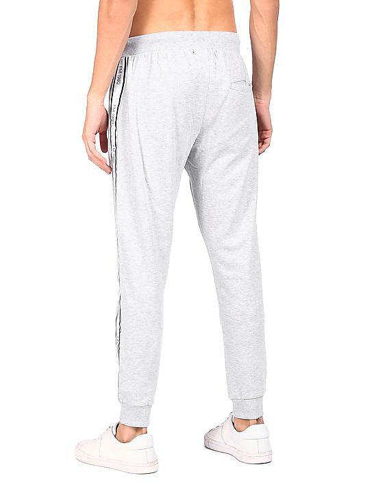 grey mid rise solid track pant