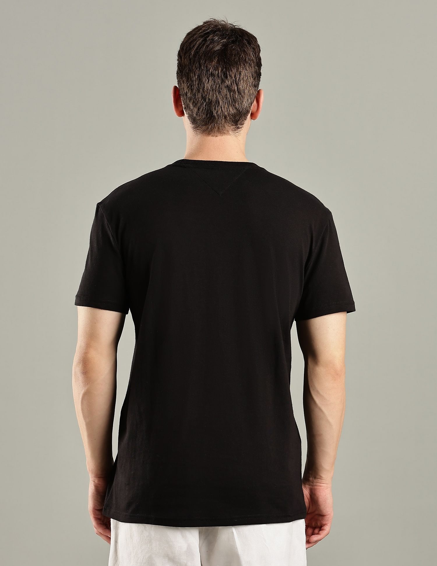 Tommy Hilfiger Logo Regular-Fit Cotton T-Shirt