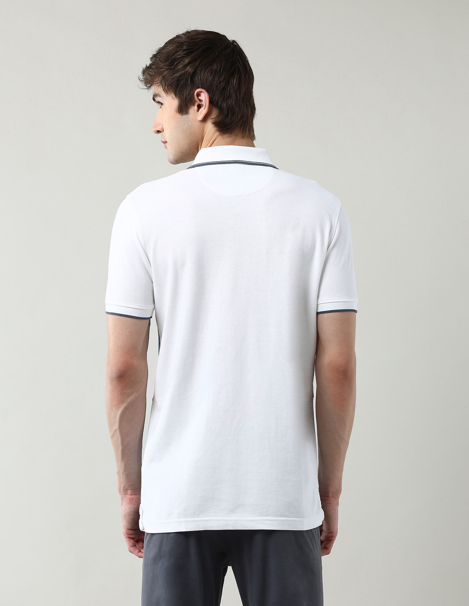 Arrow Sport Colourblocked Regular Fit Polo Shirt