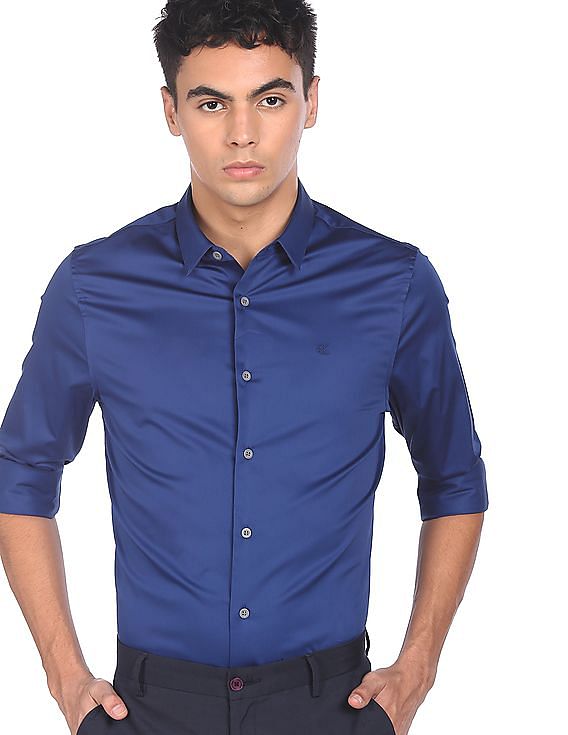 Buy Calvin Klein Men Blue Spread Collar Solid Formal Shirt 