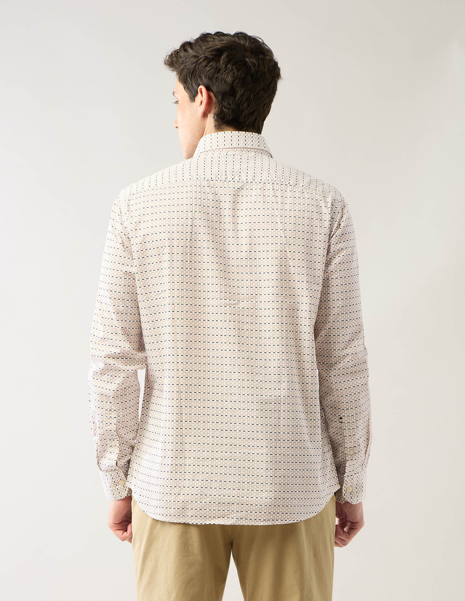 Arrow Sport Geometric Printed Printed Tailored Fit Shirt