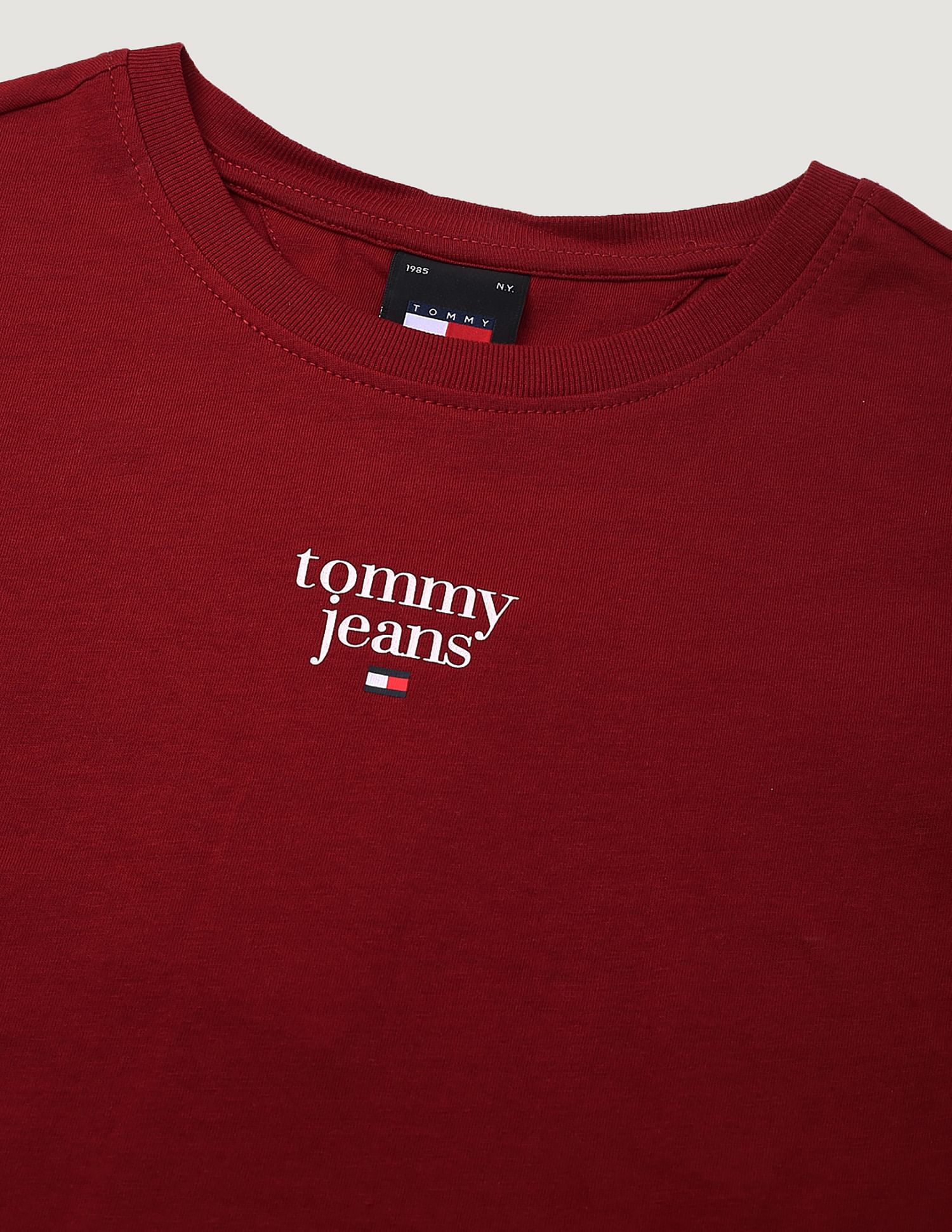 Tommy Hilfiger Slim Fit Essential Logo t-Shirt