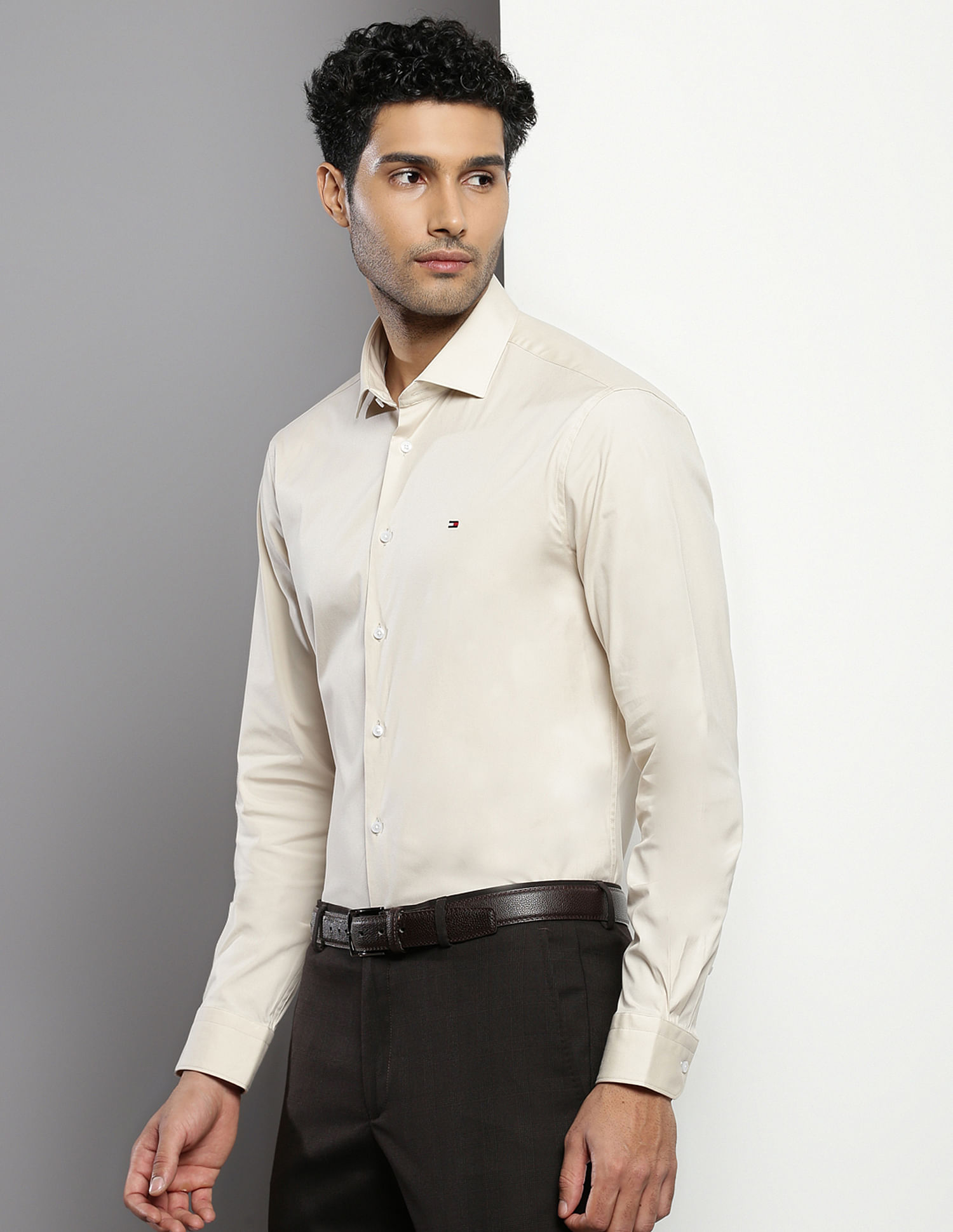 Tommy Hilfiger Slim Fit Solid Shirt