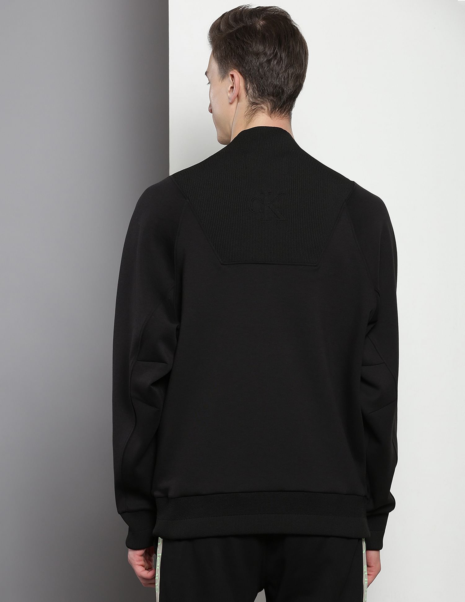 Calvin Klein Minimal Logo Solid Sweatshirt