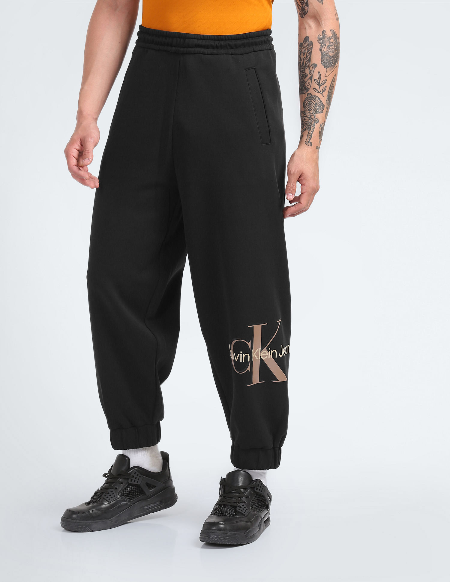 Calvin Klein Jeans Mid Rise Archival Logo Joggers