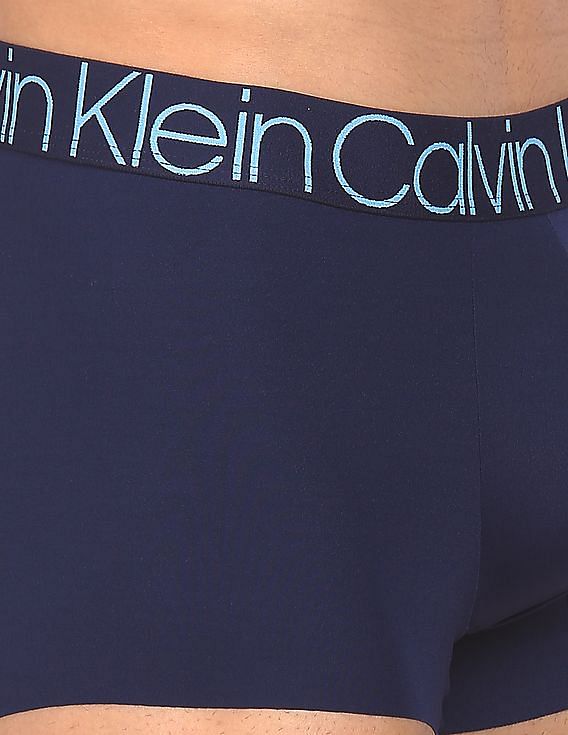 Buy Calvin Klein Underwear Men Navy Elasticized Waistband Solid Trunks -  NNNOW.com