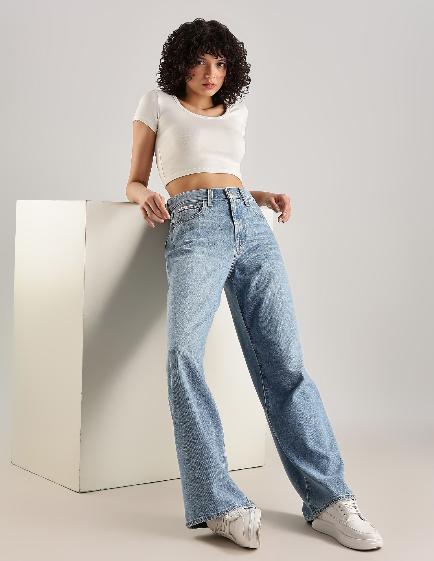 Calvin Klein Light-Wash Wide Leg-Fit High Rise Jeans