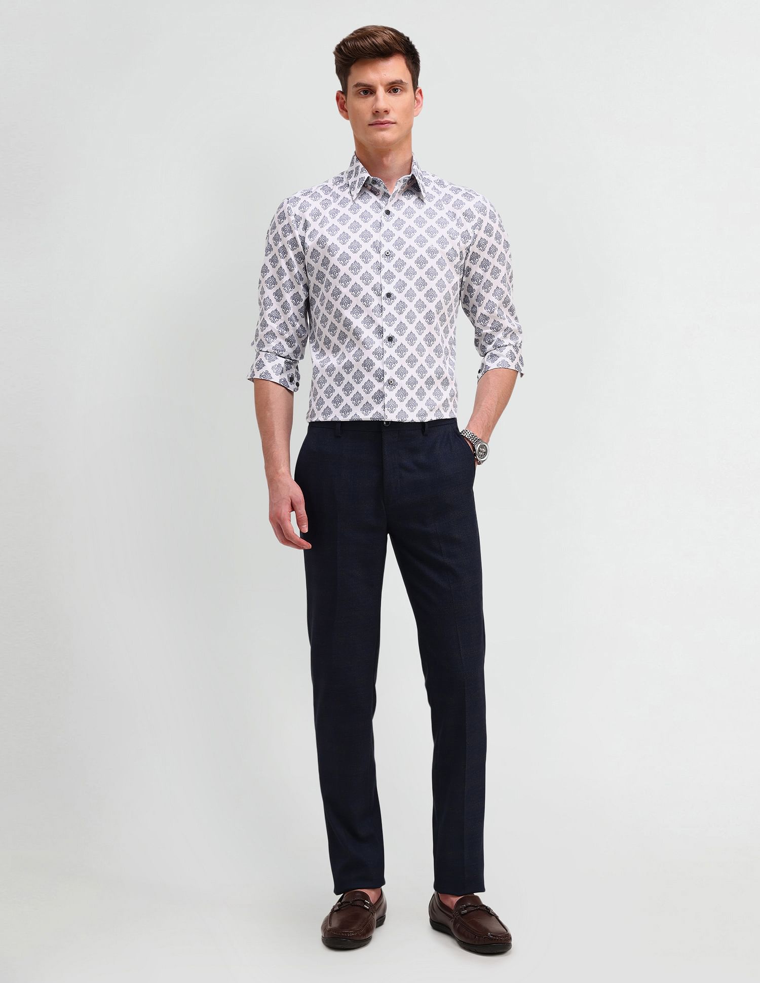 Arrow Newyork Manhattan Slim Fit Cotton Shirt