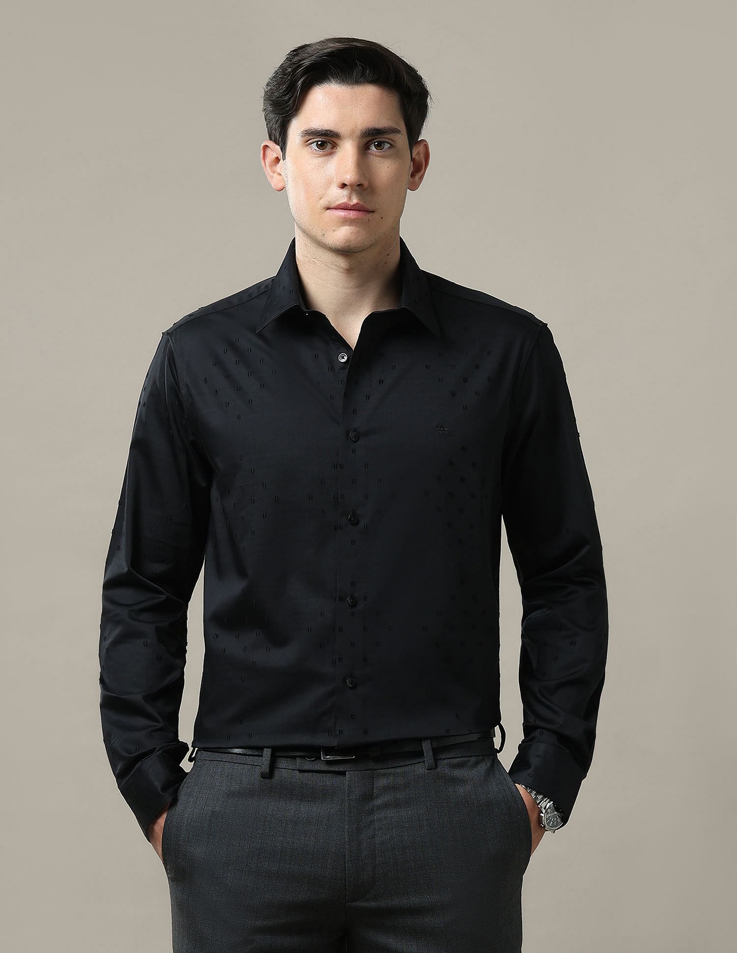 Arrow Textured Tailored Fit 1851 Shirt