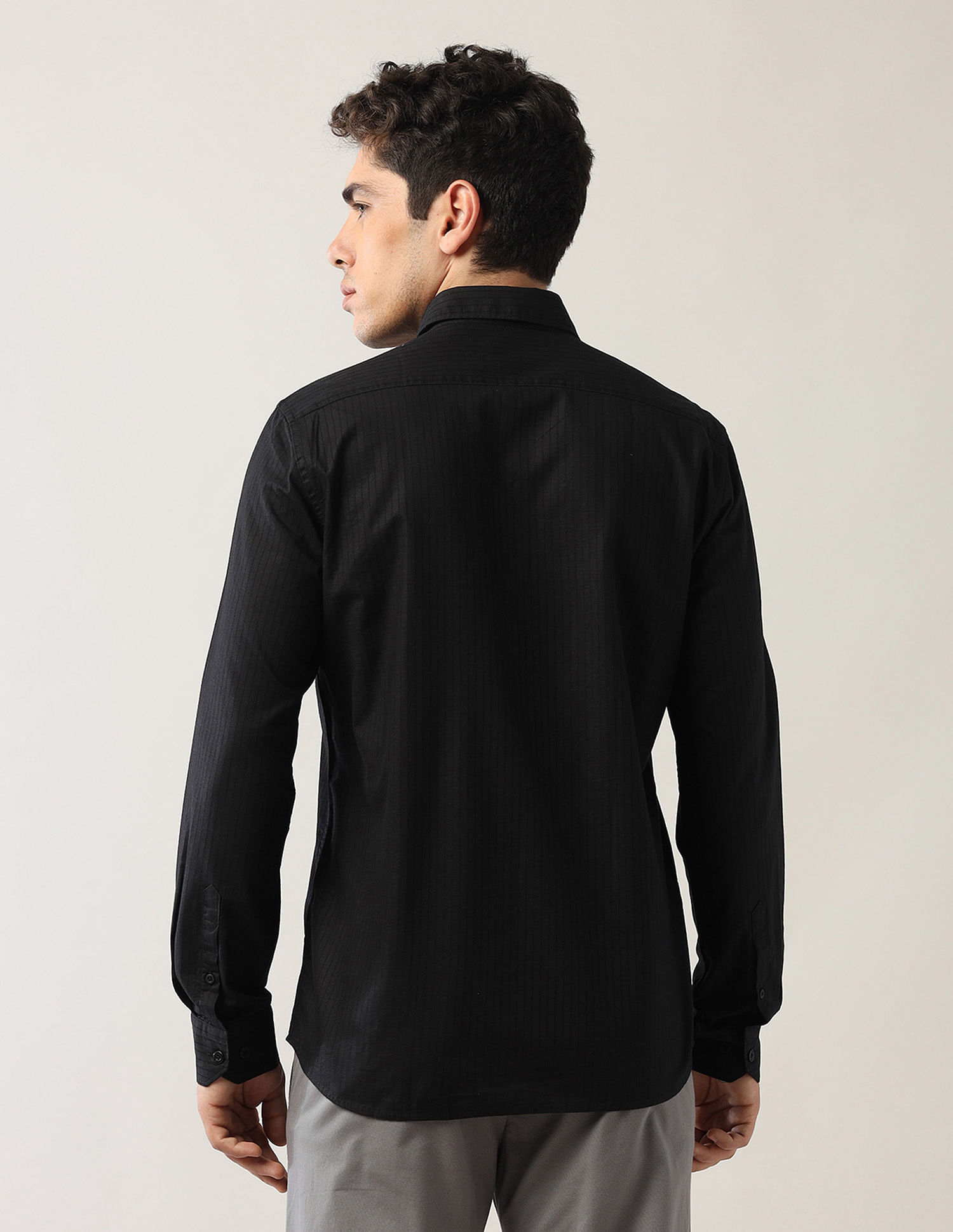 Arrow Sport Vertical Striped Dobby Shirt