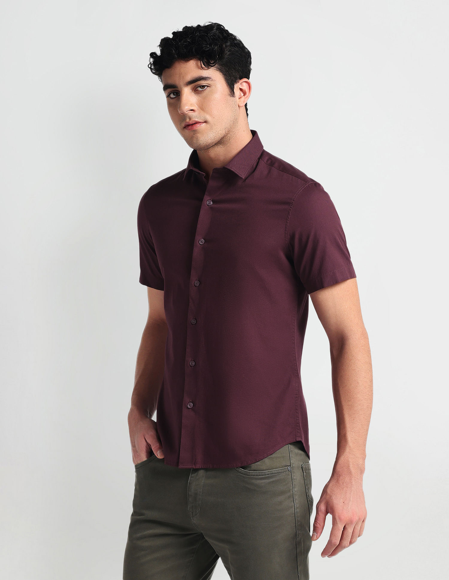 Arrow Sports Short Sleeve Super Slim Shirt
