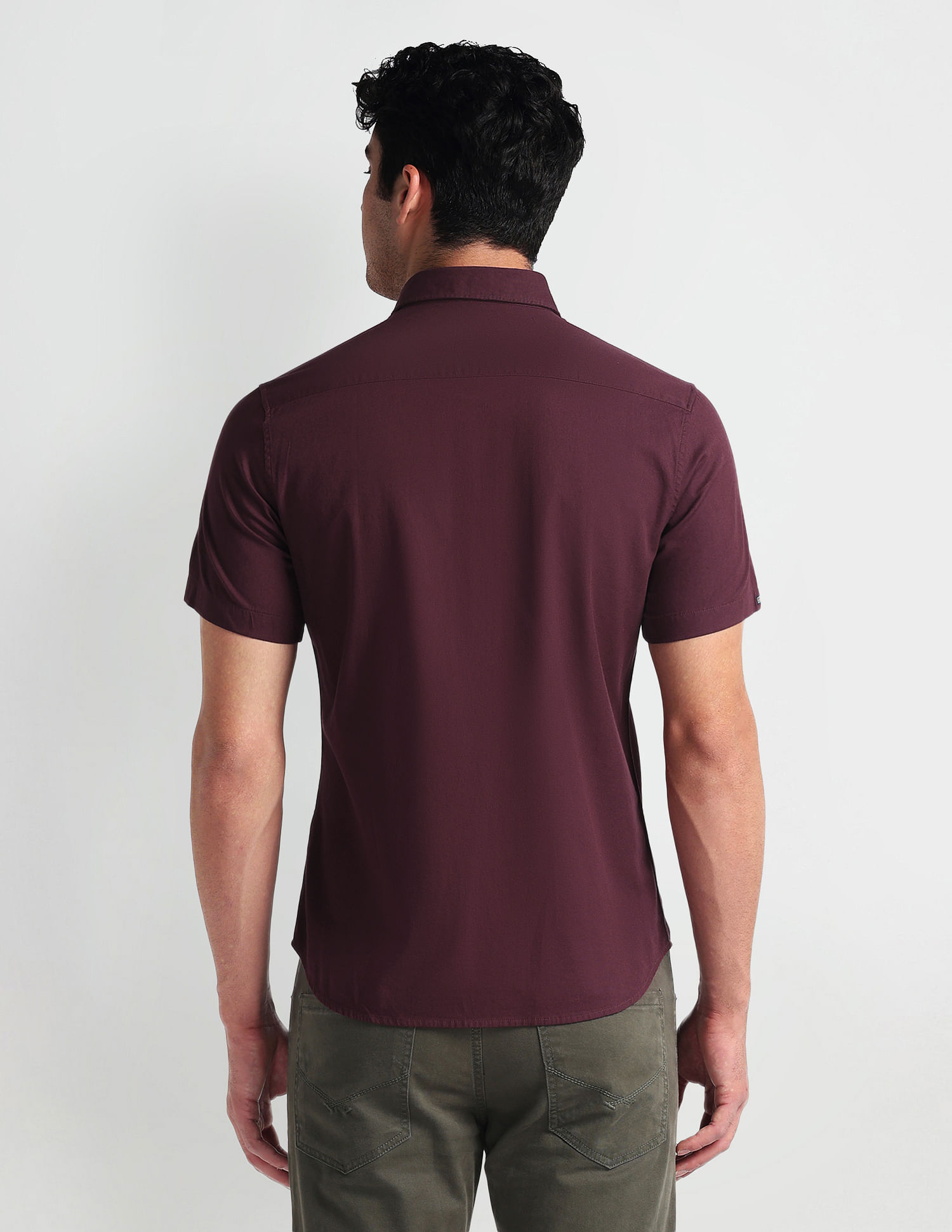 Arrow Sports Short Sleeve Super Slim Shirt