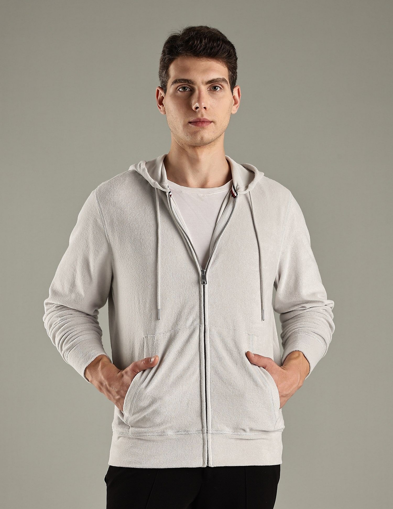 Tommy Hilfiger Solid Regular-Fit Cotton Sweatshirt