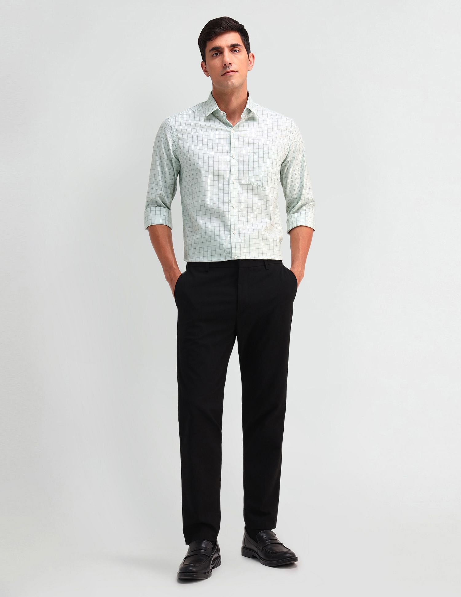 Arrow Manhattan Slim Fit Windowpane Checked Shirt