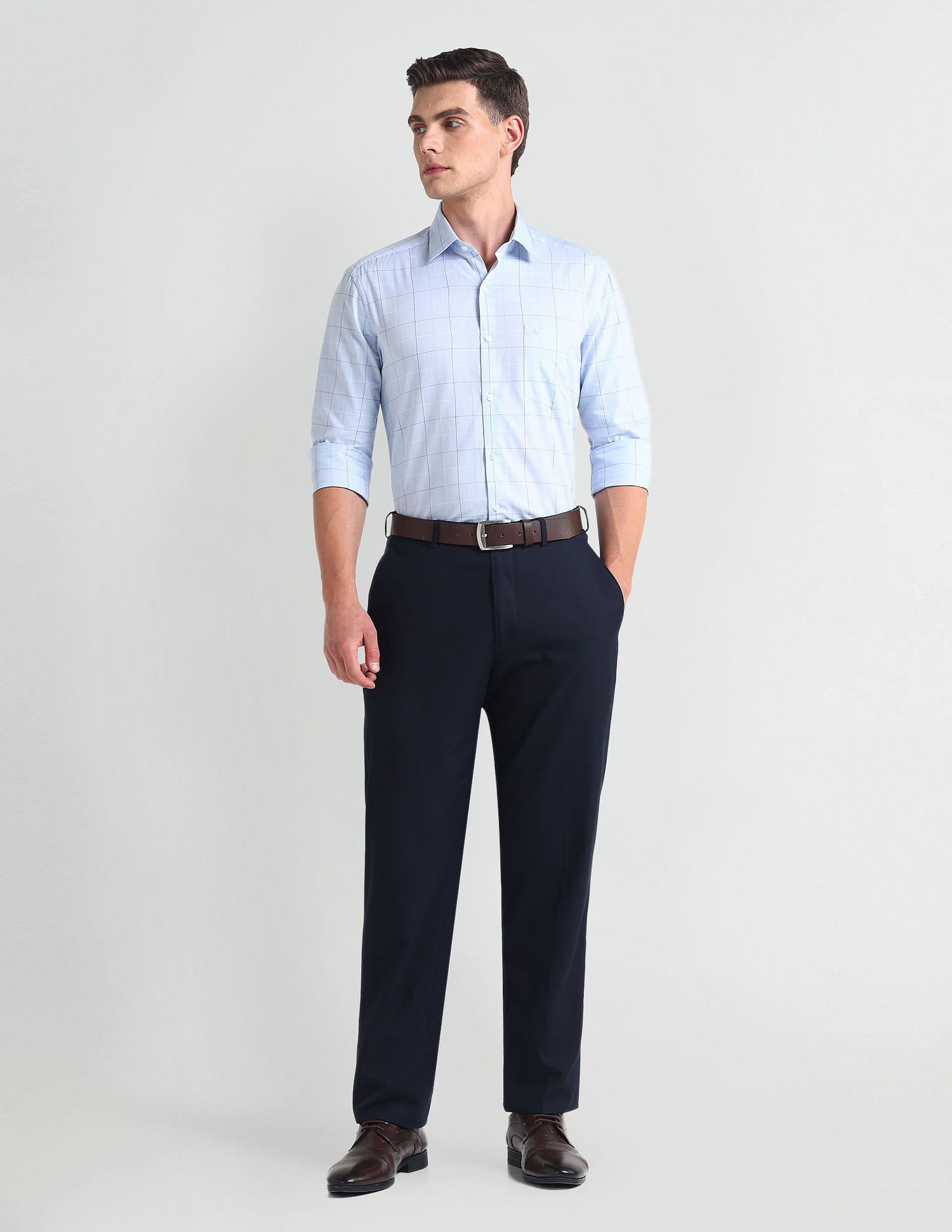 Arrow Pure Cotton Manhattan Slim Fit Shirt