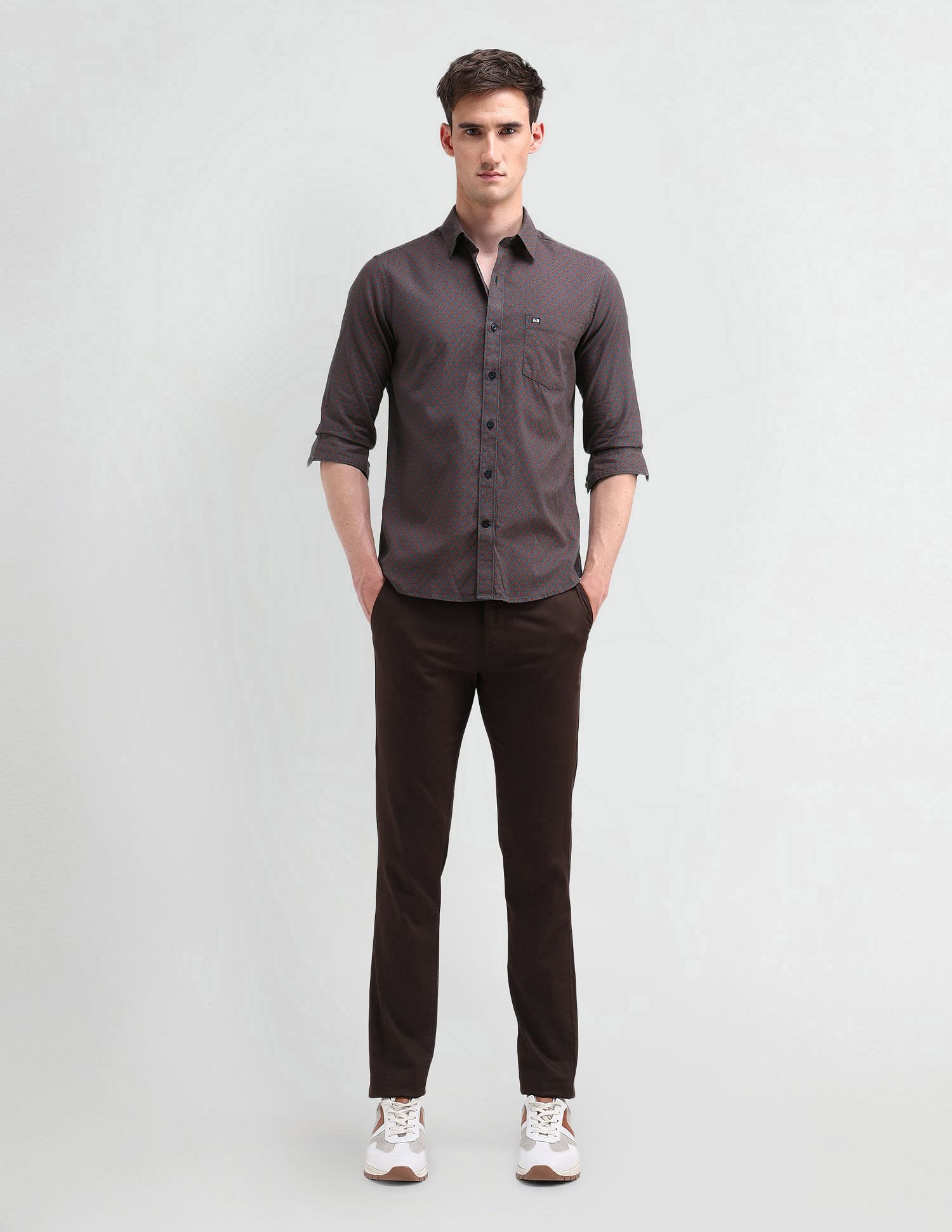 Arrow Sport Manhattan Slim Dobby Shirt