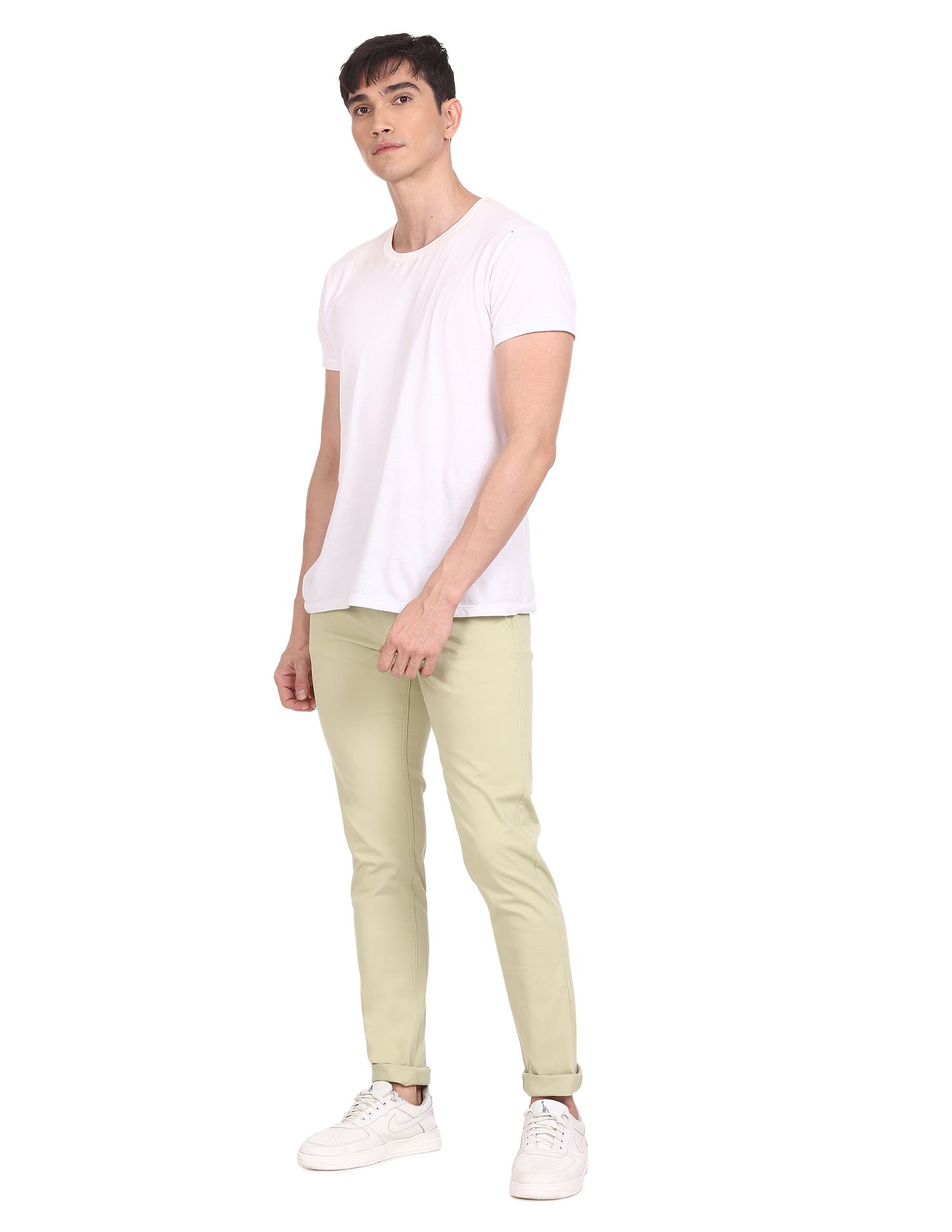 Flying Machine Mid Rise Twill Solid Trousers