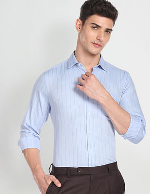 Arrow Self Design Regular Fit Shirt