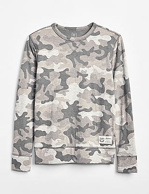 gap camouflage t shirt