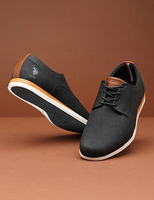 Aggregate 157+ leather shoes online india