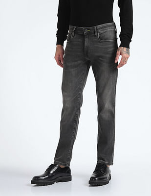 Flying Machine Michael Slim Tapered Fit Mid Rise Jeans