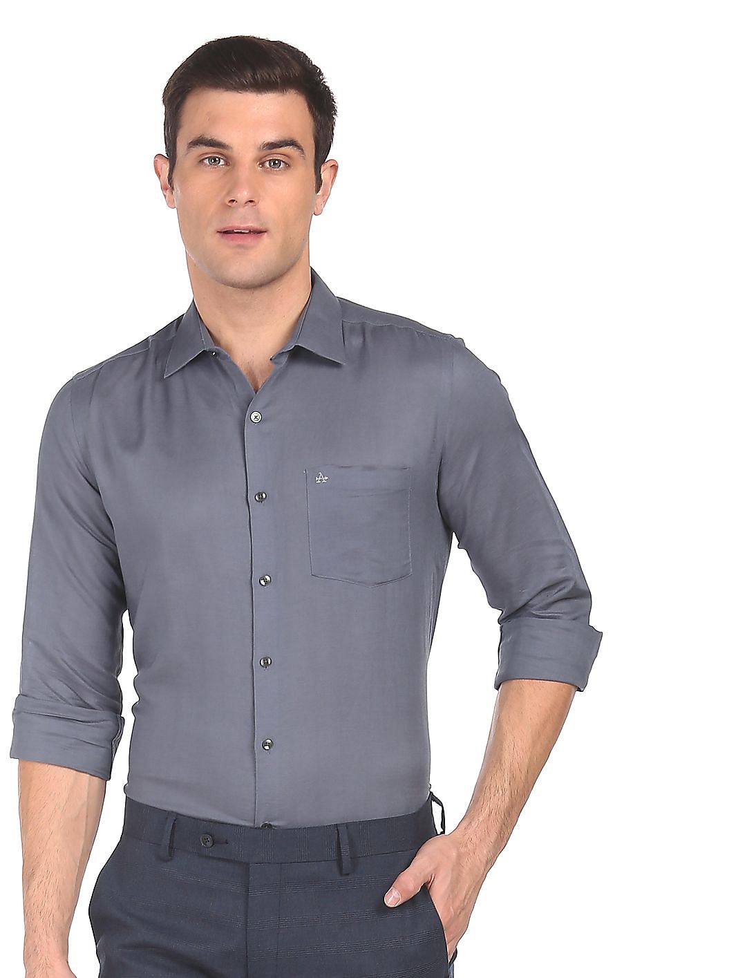 Buy Arrow Spread Collar Solid Formal Shirt - NNNOW.com