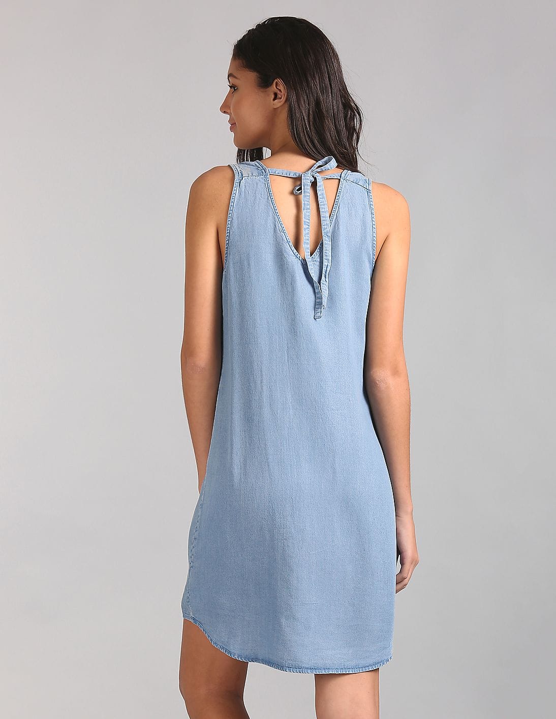 Buy GAP Women Blue Tencel Sleeveless V-Neck Shift Dress - NNNOW.com