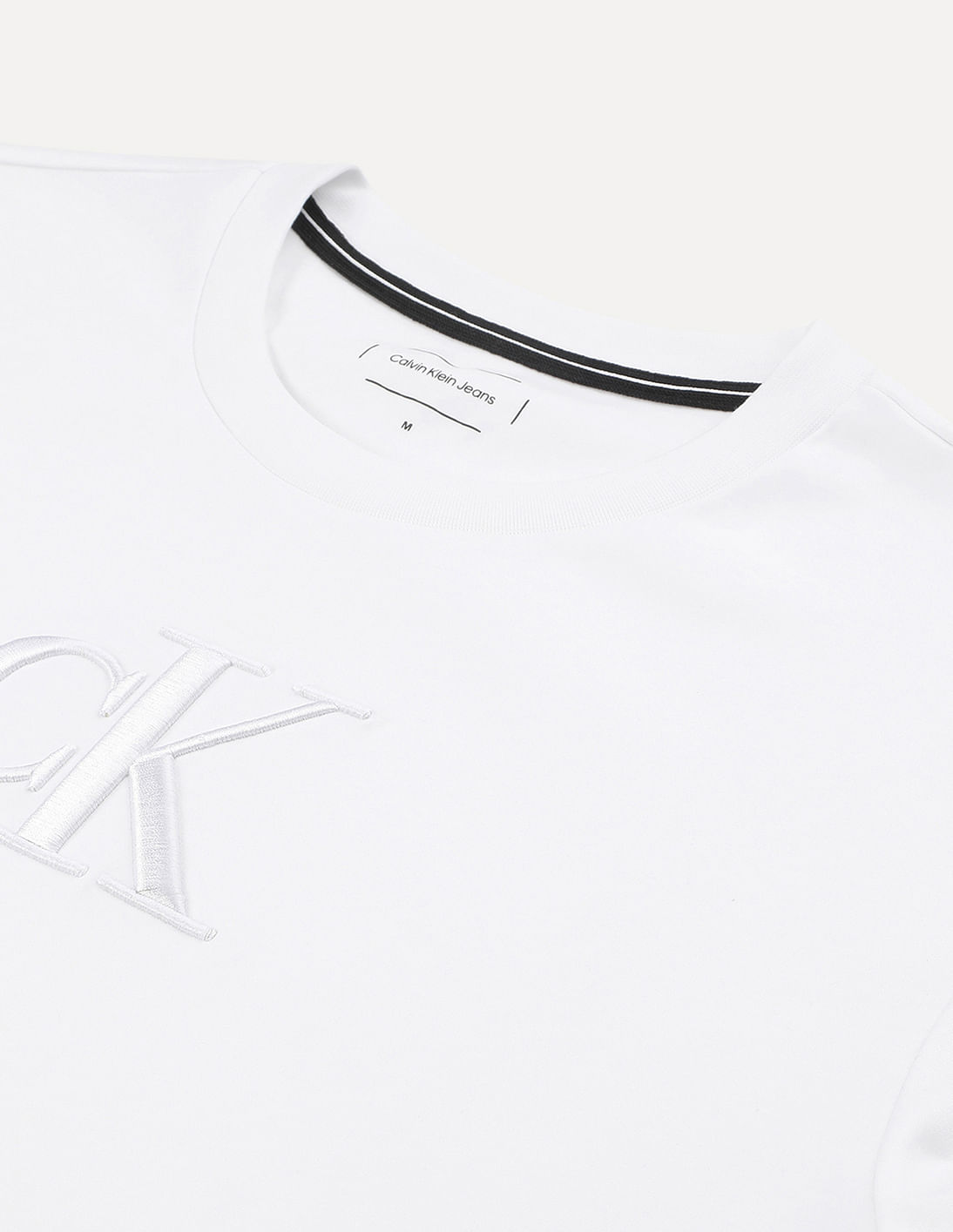 Tシャツ・カットソー   Men's Regular Fit CKJ Back Logo Graphic Short S Calvin Klein Mens Boxed Monogram Logo Short Sleeve T-Shirt