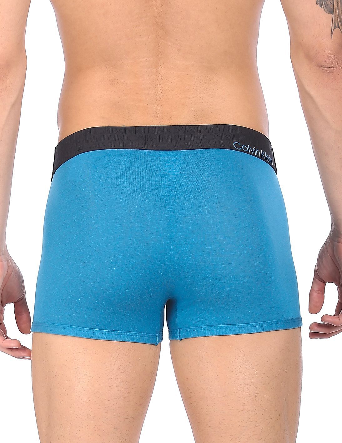 Buy Calvin Klein Underwear Men Blue Elasticized Waistband Solid Trunks NNNOW