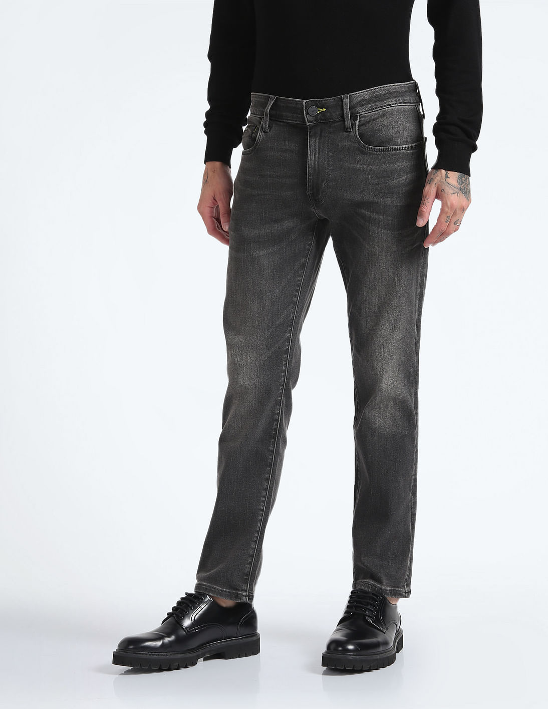 Buy Flying Machine Michael Slim Tapered Fit Mid Rise Jeans - NNNOW.com