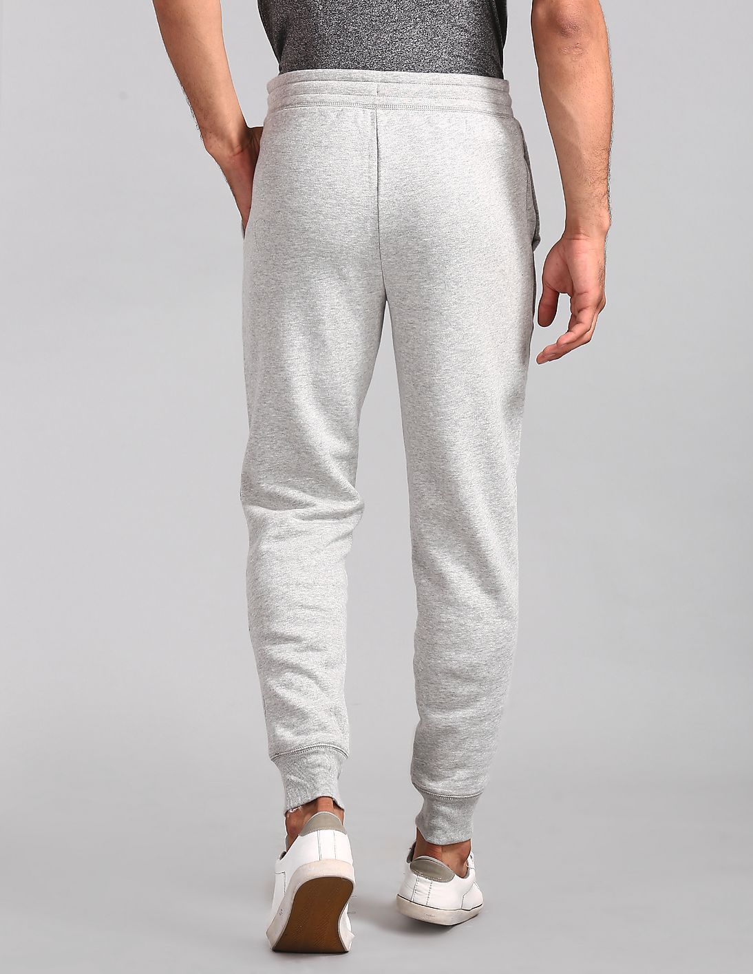 Buy GAP Men Grey Logo Fleece Joggers - NNNOW.com