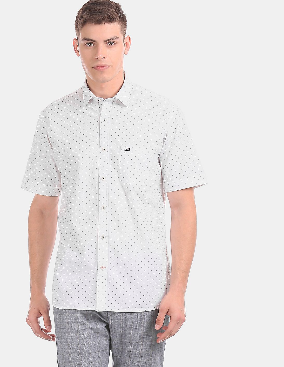 Buy Arrow Men White Regular Fit Short Sleeve Casual Shirt - NNNOW.com