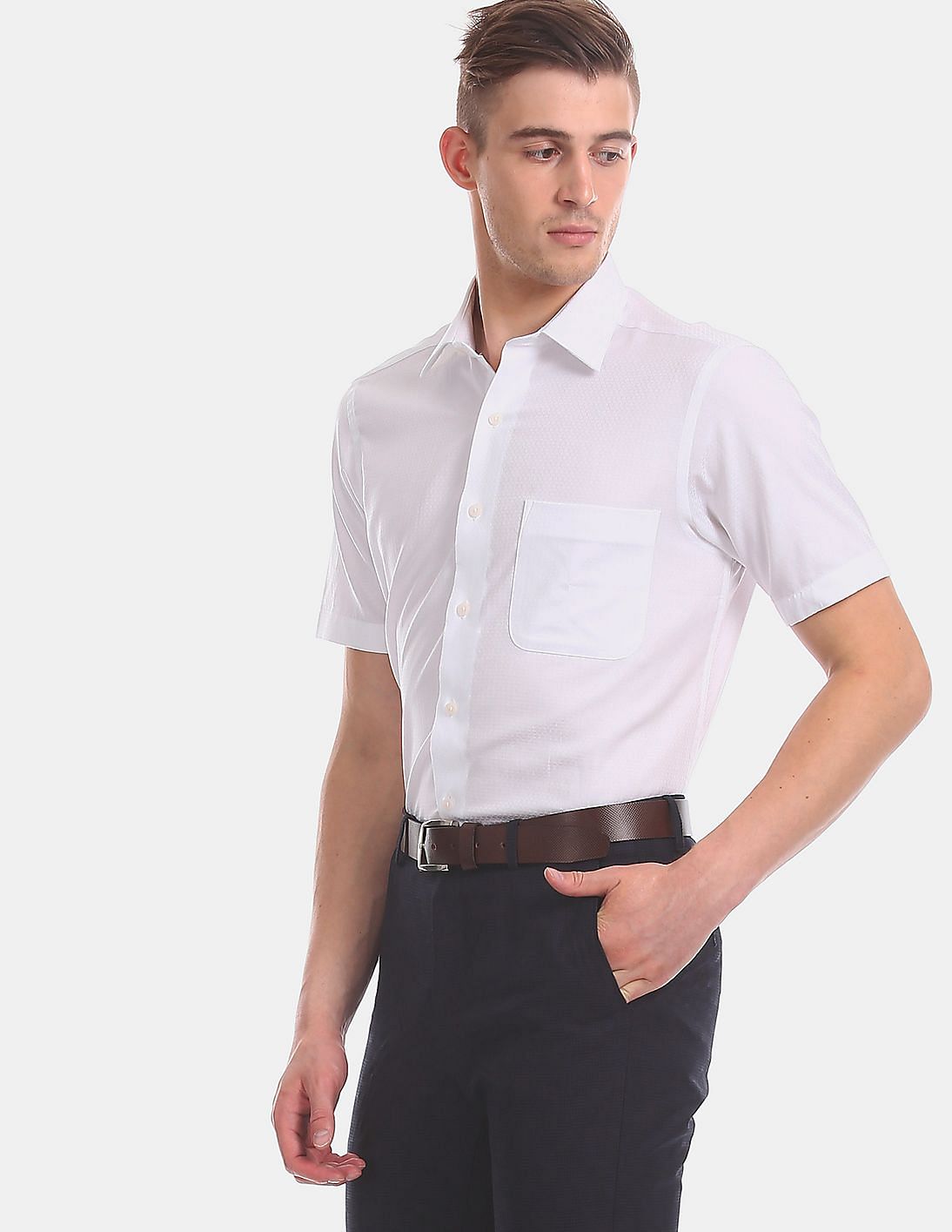 Buy Arrow Men Men White Short Sleeve Patterned Formal Shirt - NNNOW.com