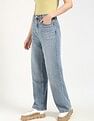 Calvin Klein Jeans Womens Whiskered Relaxed Fit Jeans