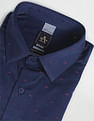 Arrow Newyork Manhattan Slim Self Design Shirt