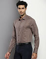 Tommy Hilfiger Cutaway Collar Twill Shirt