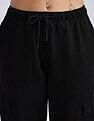 Calvin Klein Jeans Regular-Fit Solid Mid Rise Joggers