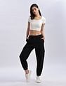 Calvin Klein Jeans Regular-Fit Solid Mid Rise Joggers