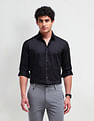 Arrow Newyork Manhattan Slim Fit Solid Shirt